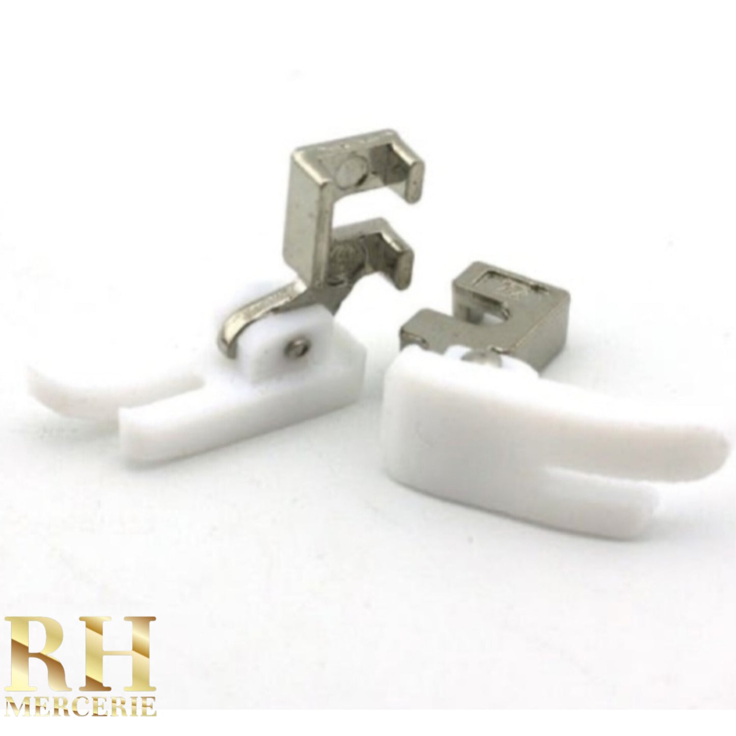 Pied Bech Famil Plast – دواسة خياطة عائلية بلاستيكية